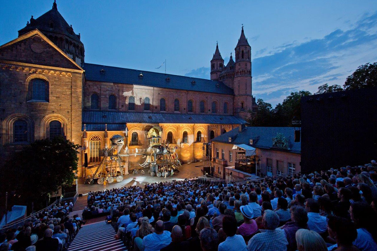 nibelungen festspiele worms dom kaiserdom