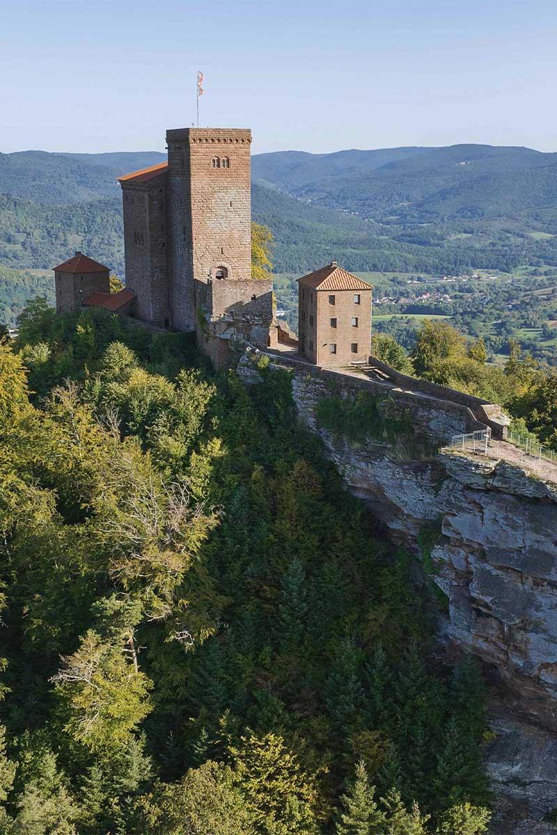 trifels burgen landschaft pfalz anebos lindelbrunn münz