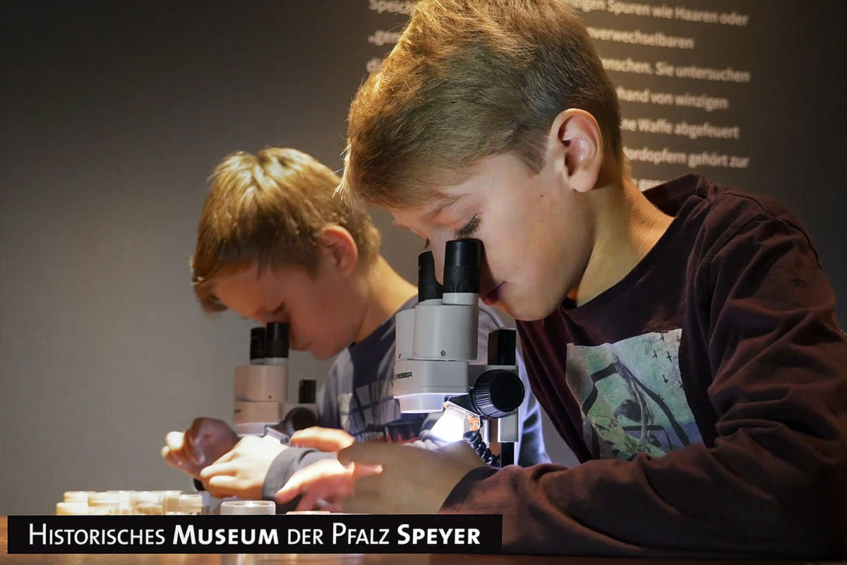 agenten spione detektive historisches museum pfalz speyer fingerabdruck mikroskop