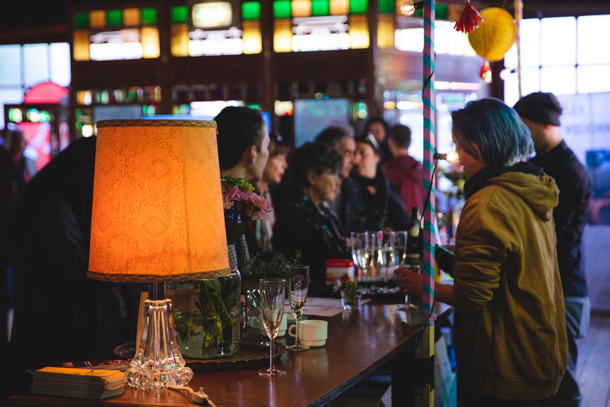 heidelberger literaturtage 2022 spiegelzelt uniplatz