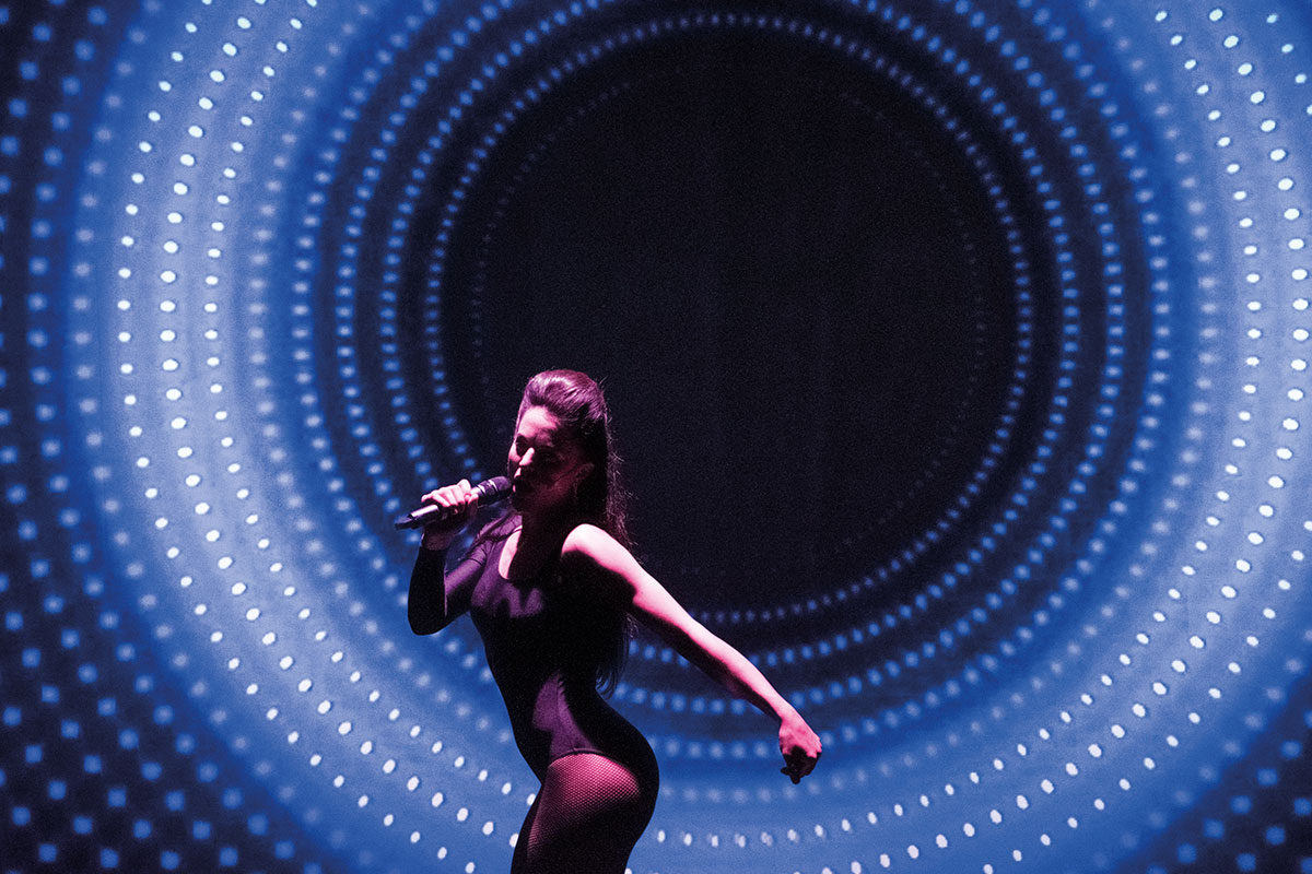 festspiele ludwigshafen yonce stephanie van batum schauspielhaus bochum