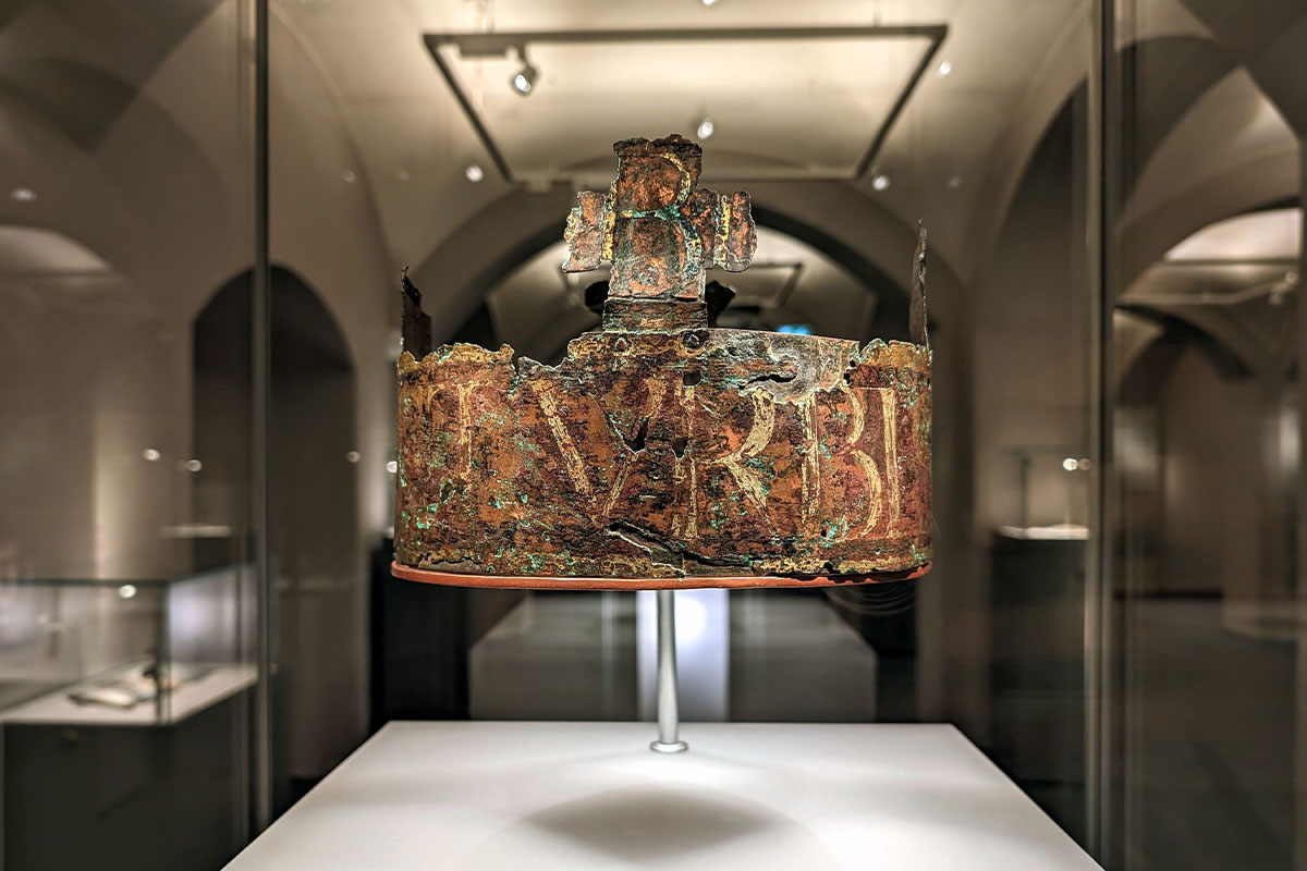 historisches museum speyer kreuz krone