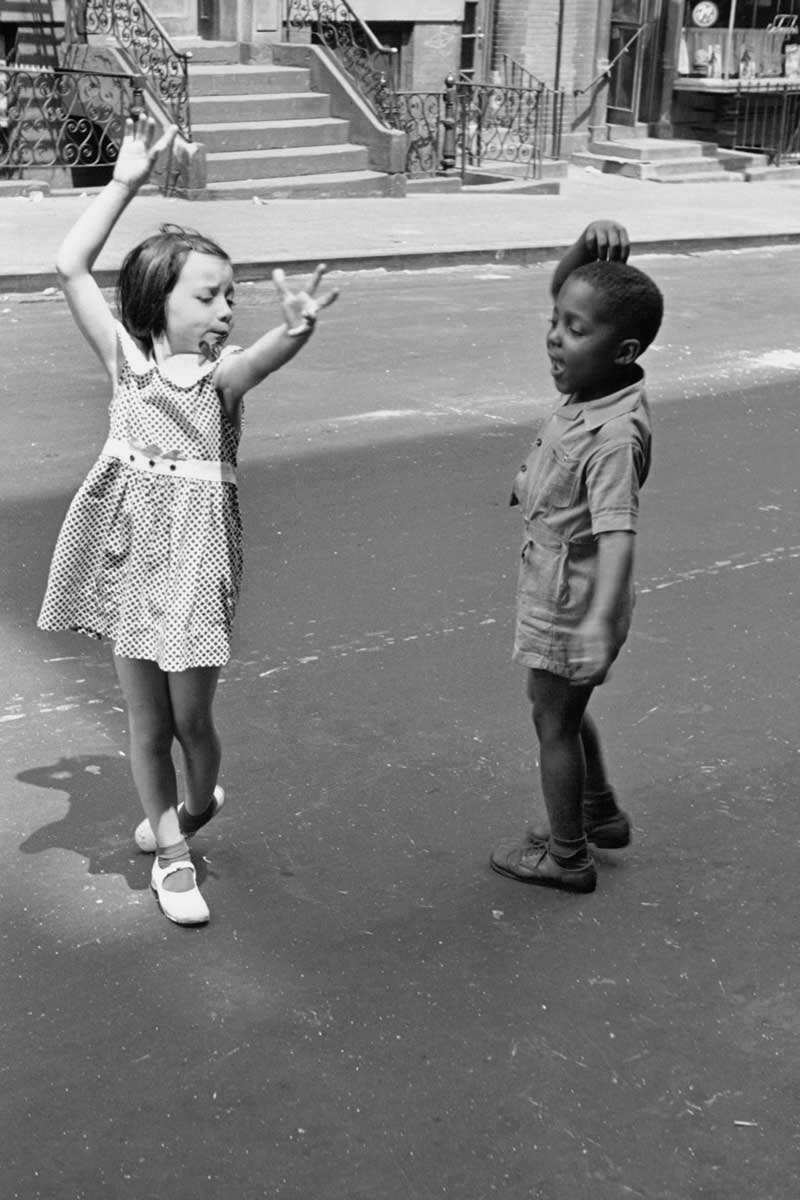 wilhelm hack museum street life Helen Levitt